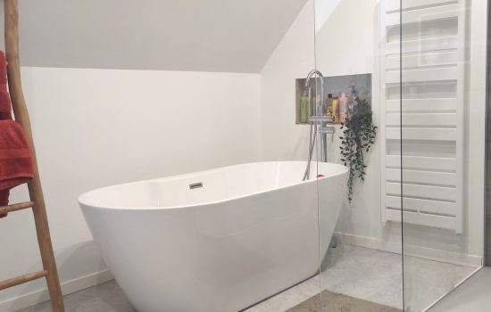 Baignoire en ilot et création de niches